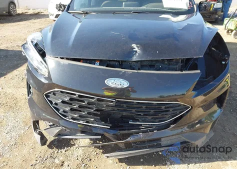 2021 Ford Escape Se z USA, uszkodzony, nr VIN 1FMCU9G69MUA94955